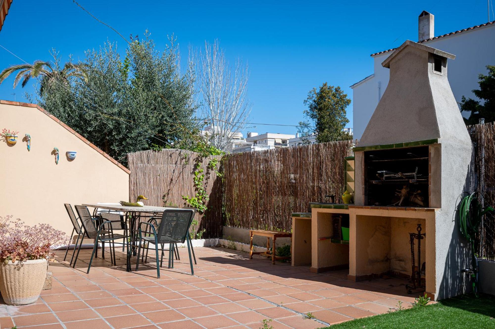 Can Lola Estupenda Casa De 4 Habitaciones Con Jardin A 150 Metros De La Playa تورّيذيمْبَرّا المظهر الخارجي الصورة